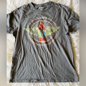 Daniel Cremieux  💫Sz M  💫T-Shirt